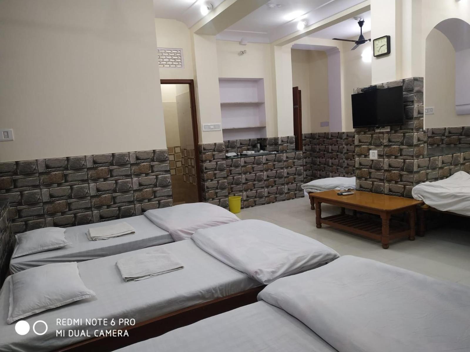 Boby Home Stay "Boby Mansion" Τζαϊπούρ Εξωτερικό φωτογραφία